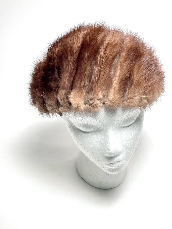 Vintage Mink Fur Hat Brown Pillbox, Cloche, Schiller\'s Lorienne Original 1960’s main image 6